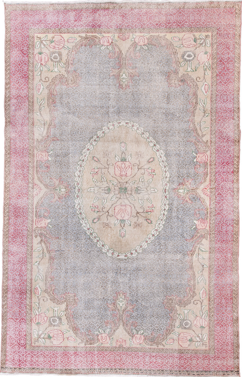 Vintage Sparta Area Rug (6' x 10')